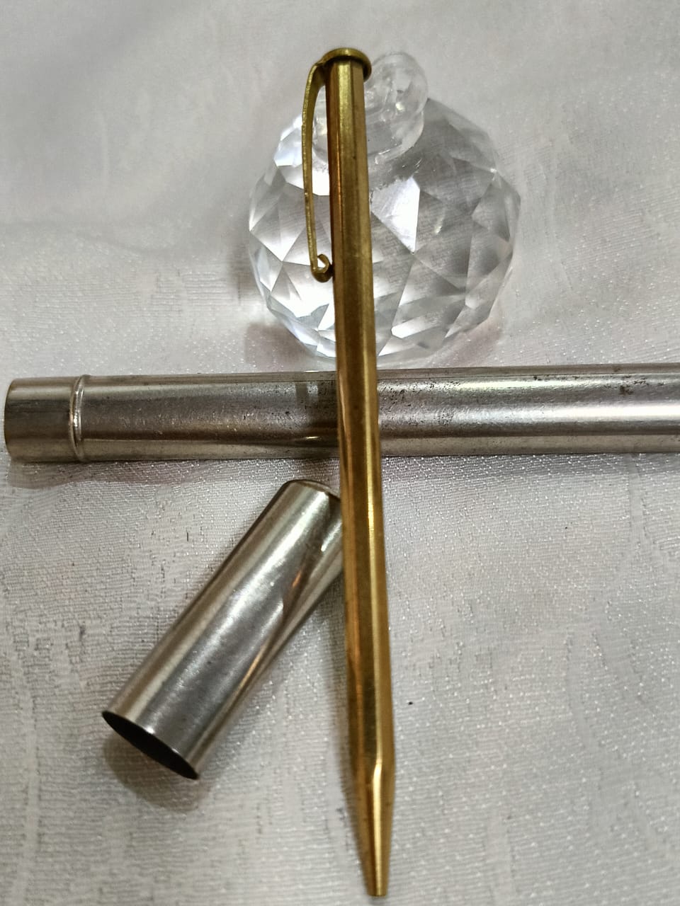 Stylo ancien عاطل