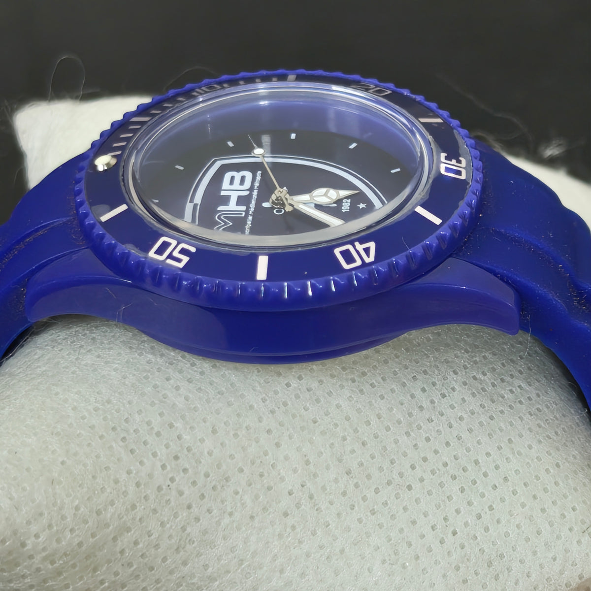 Montre MHB Quartz original 
38mm