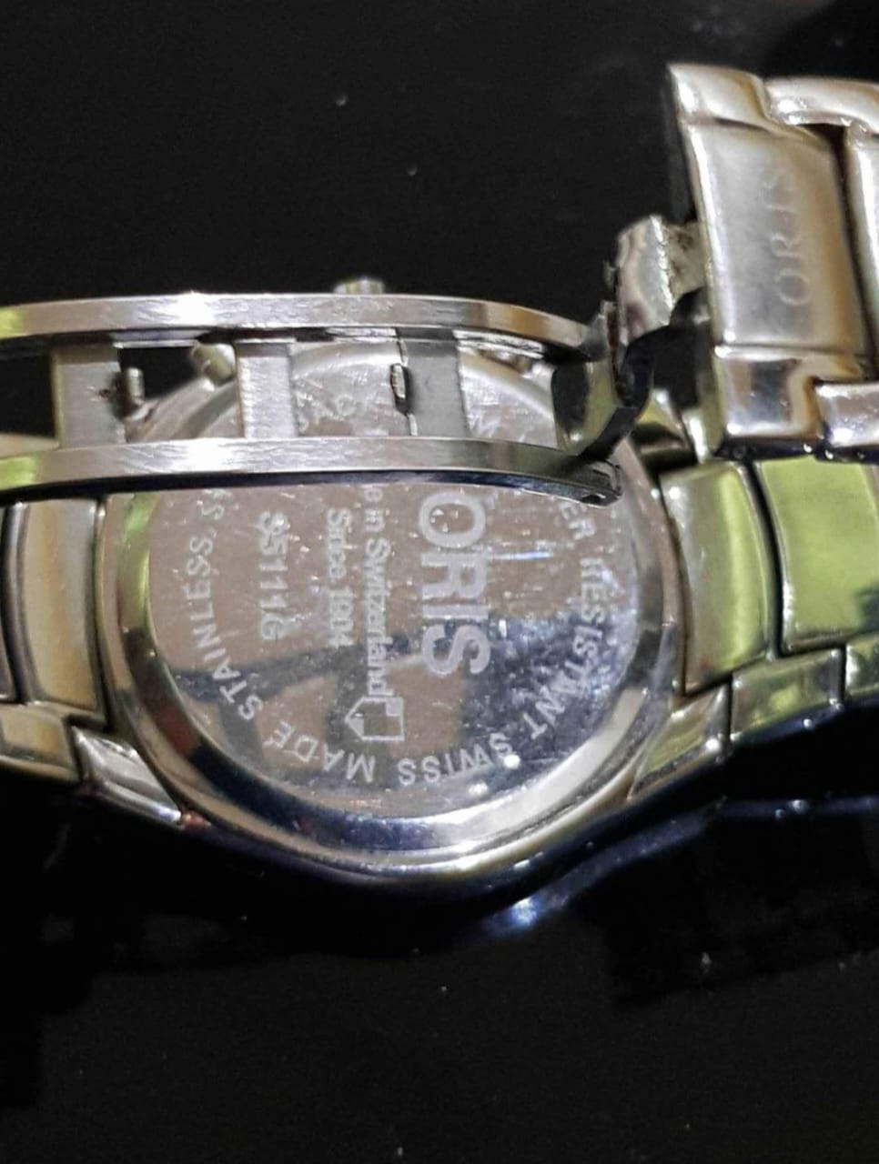 Montre oris quartz chronographe