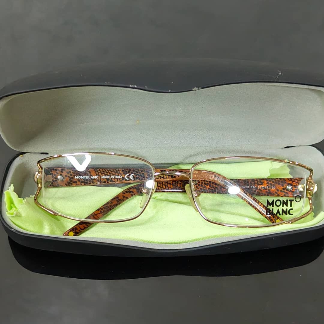 Lunette mont blanc original 
53/17