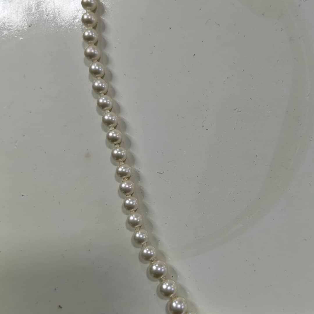عقد تحفة لؤلؤ
طول مغلق 24cm