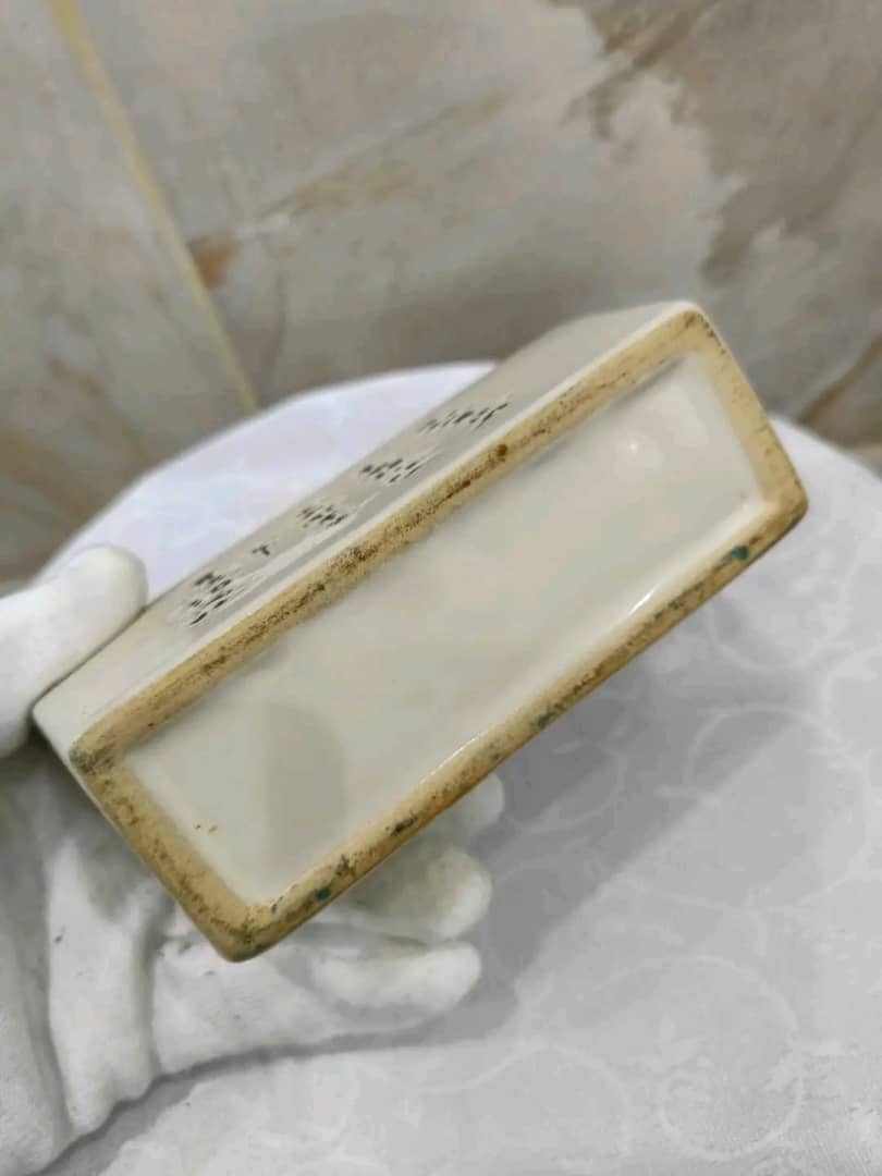 تحفة صينية قديمة 14cm/10cm