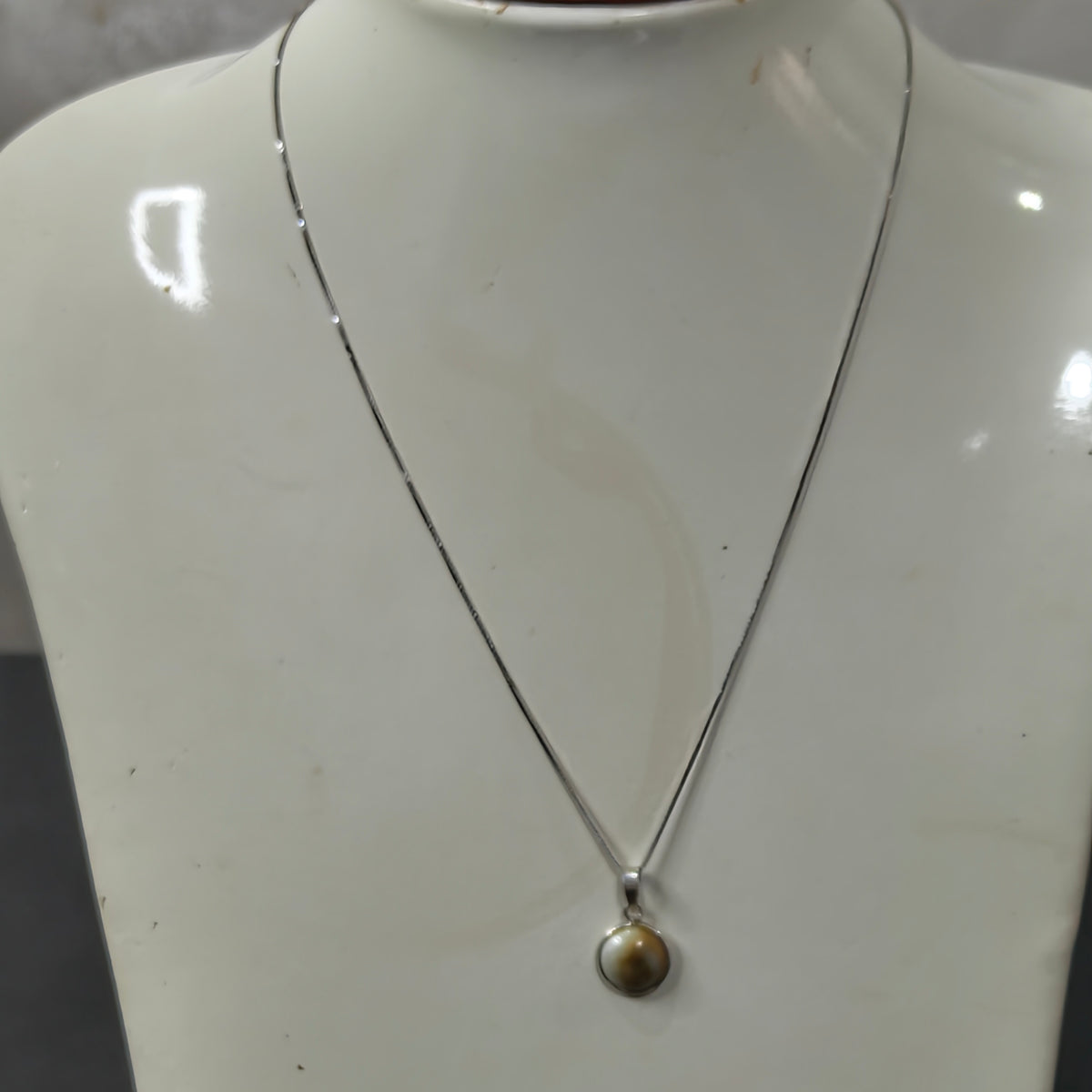 سلسلة فضة تحفة 
طول مغلق 20cm