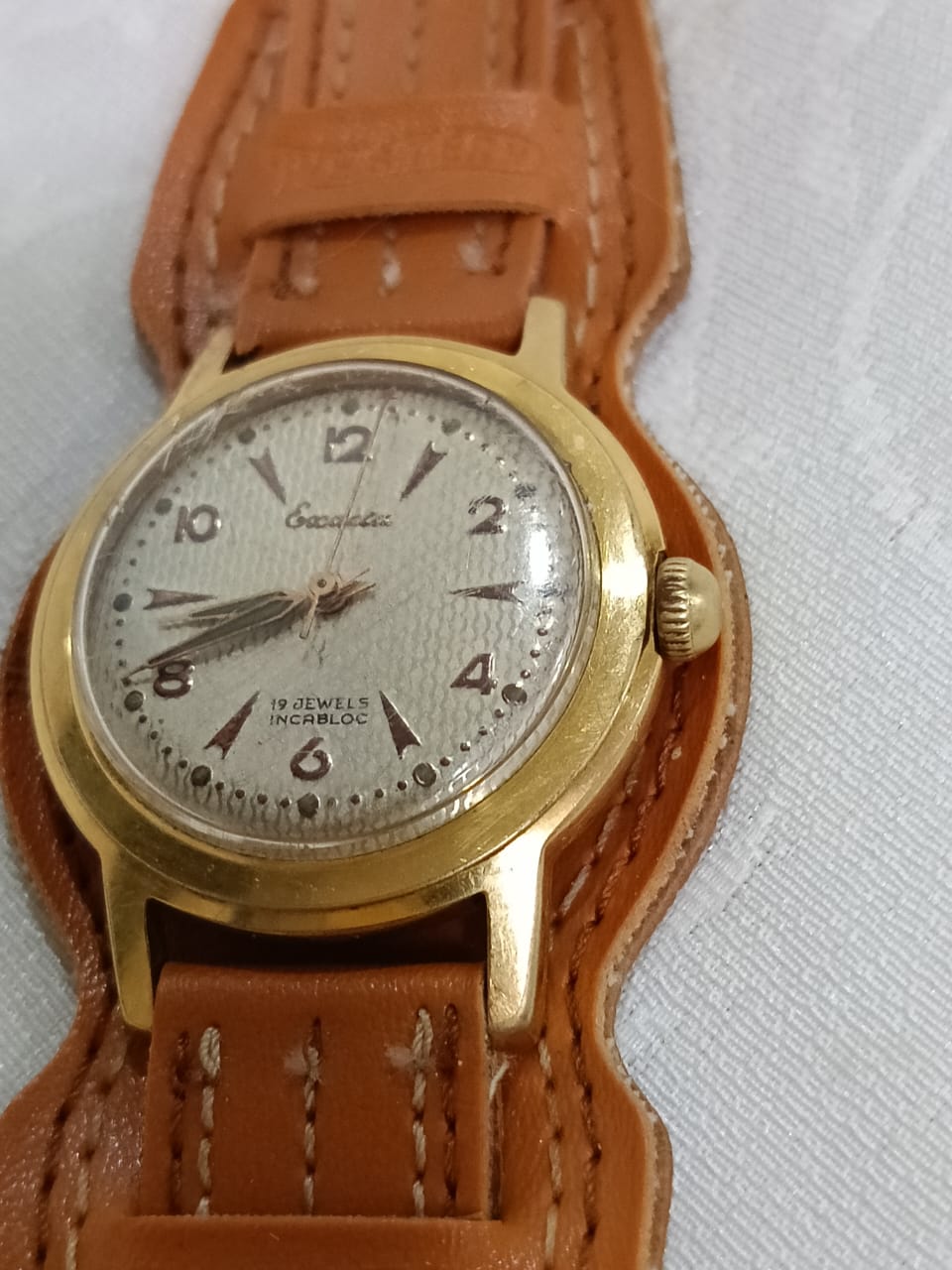 Montre mécanique vintage original plaqué or