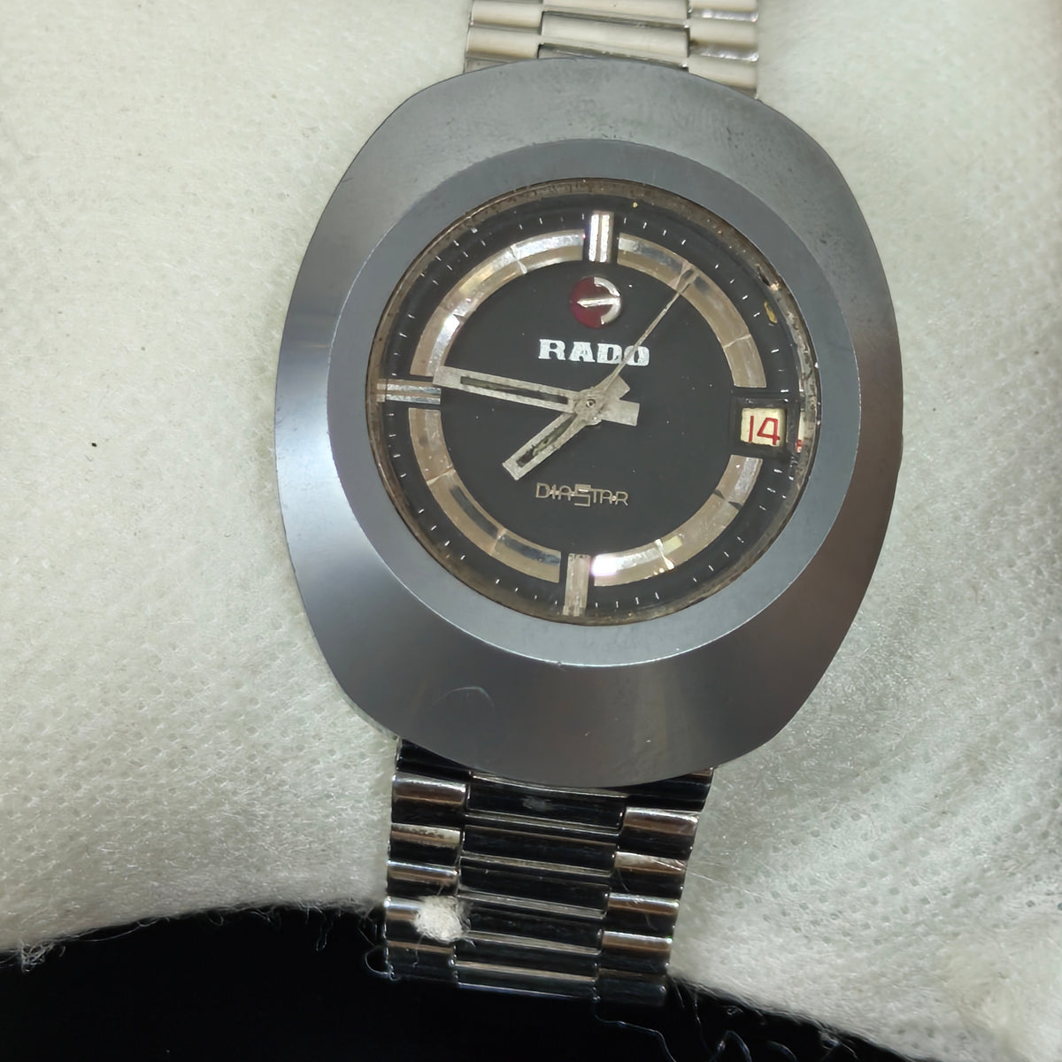 Montre rado céramique automatique original 
38cm
Prix 40000