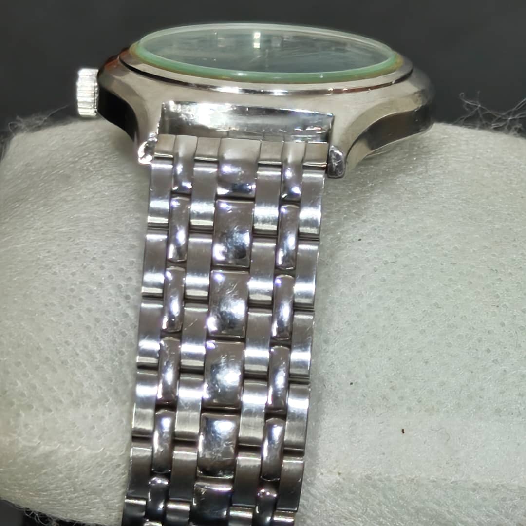 Montre Radiant blumar automatique original 
38mm
Prix 13000