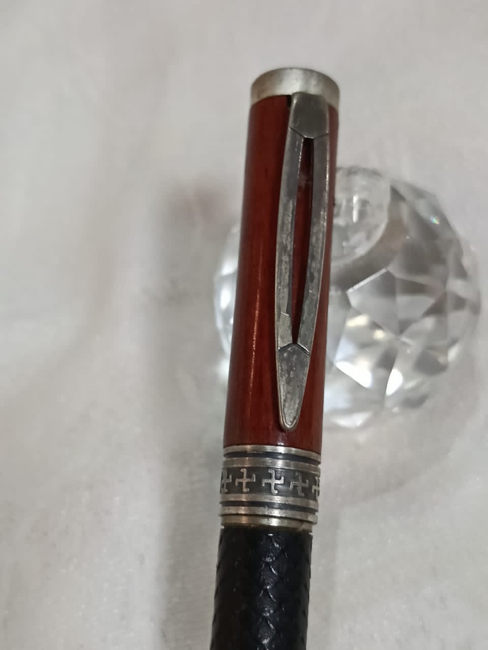 Stylo plume cuire et argent