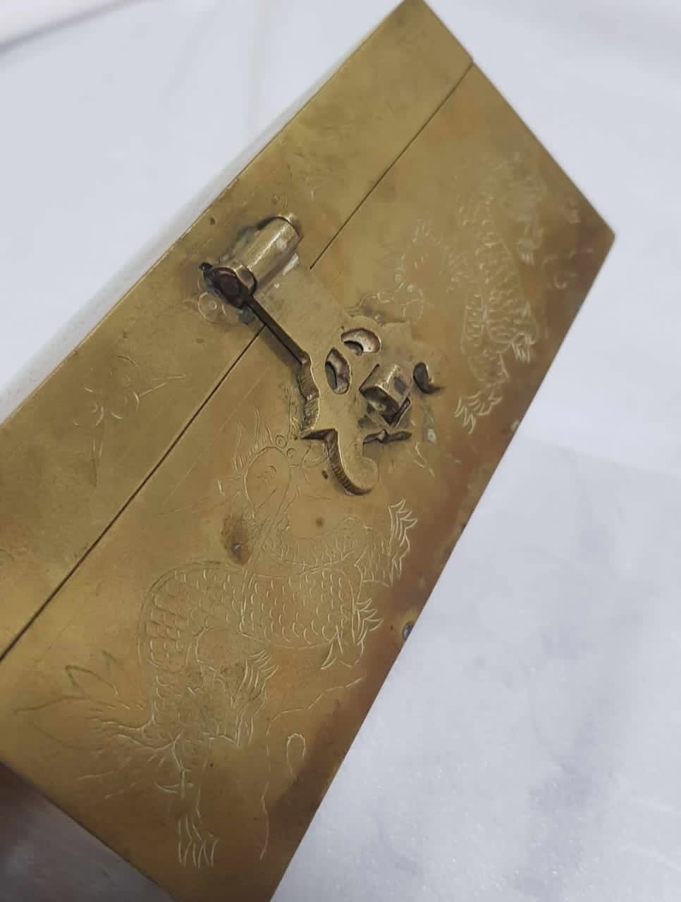 صندوق مجوهرات صيني قديم نحاس وخشب 20cm/12cm