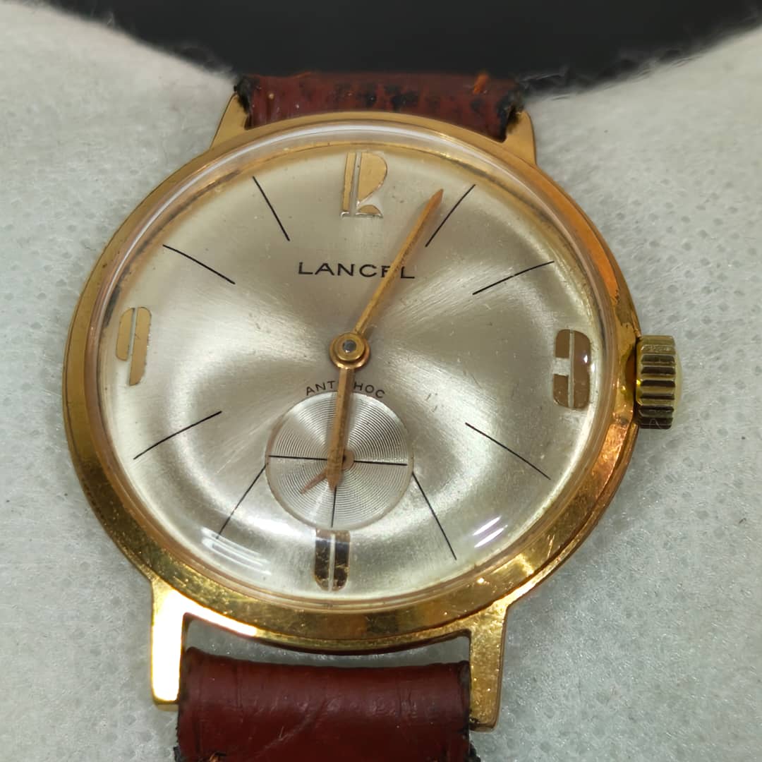 Montre Lancel mécanique vintage original 
38mm
Prix 15000