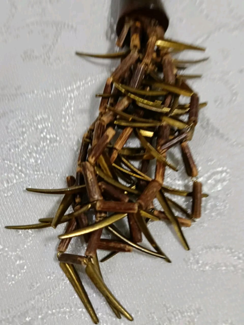 عقد بخرتيت عطر
طول مغلق 30cm
