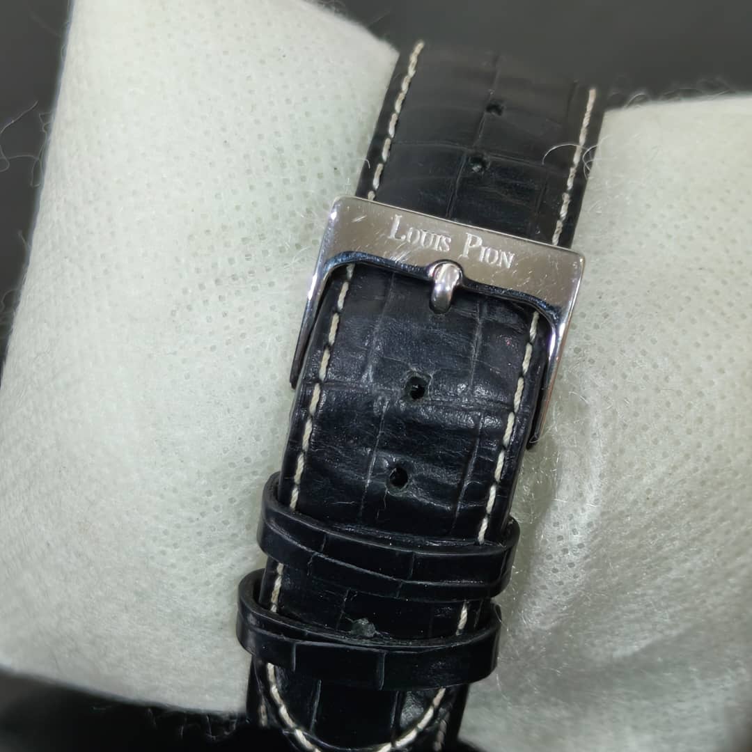 Montre louis point quartz original 
38mm