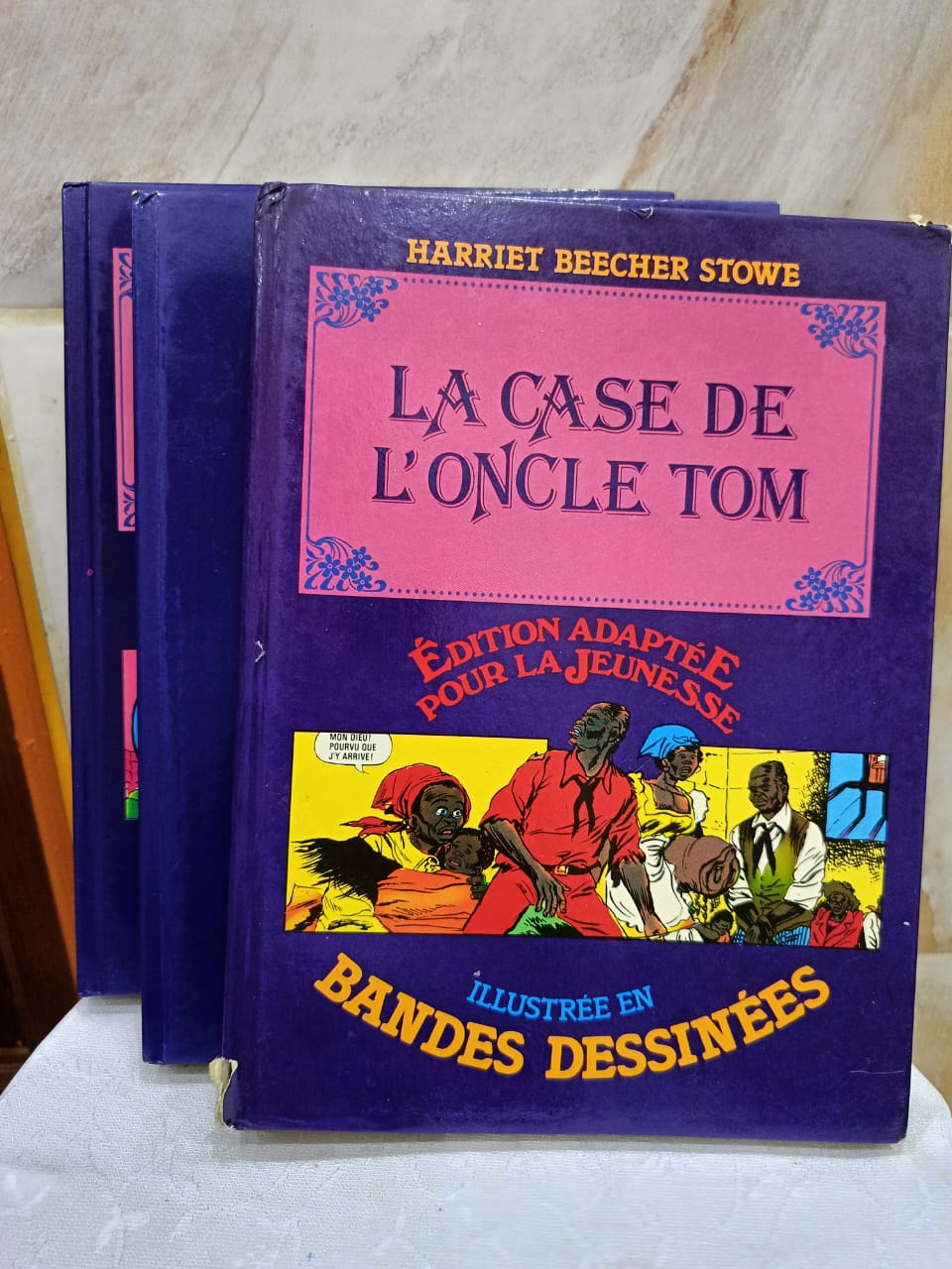 03 livres animé 25cm/20cm