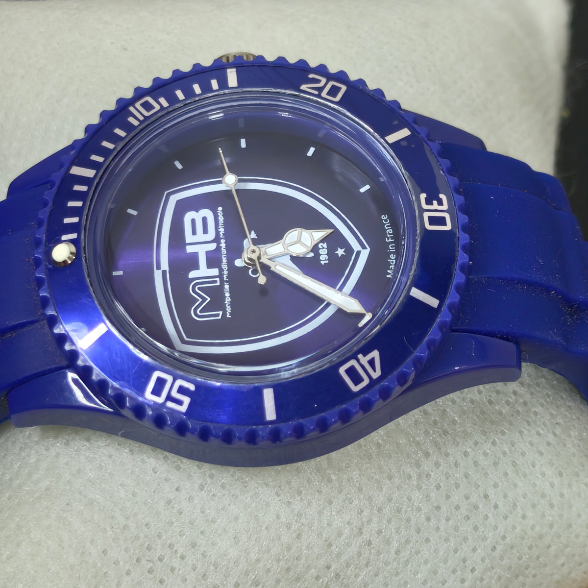 Montre MHB Quartz original 
38mm