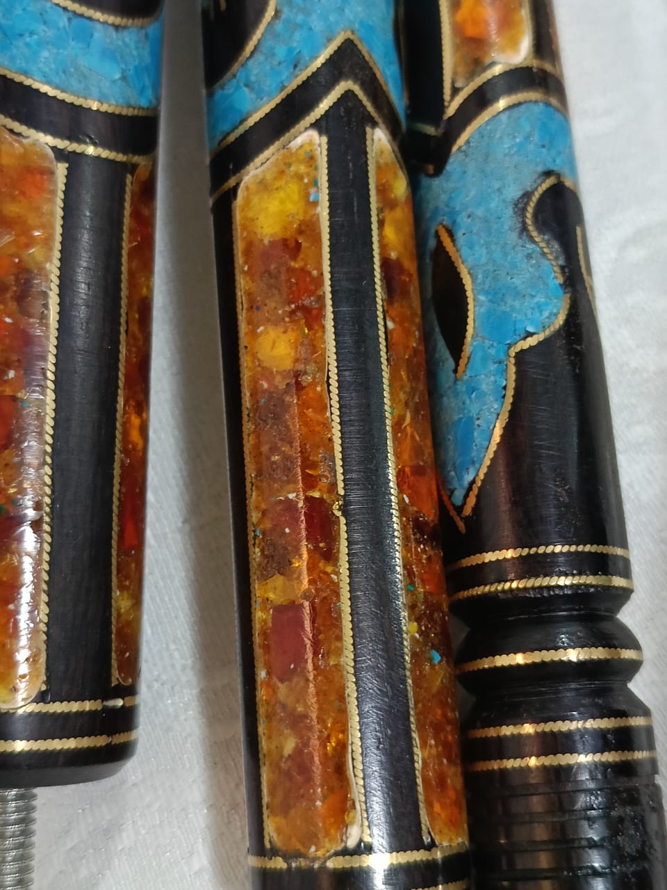 عصا نادرة تحفة مرصعة بالفيروز وكهرمان العطر