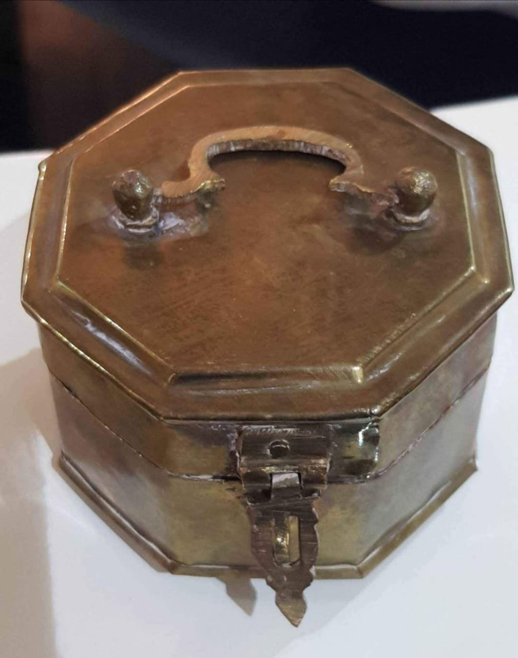 علبة نحاس طولها 16cm