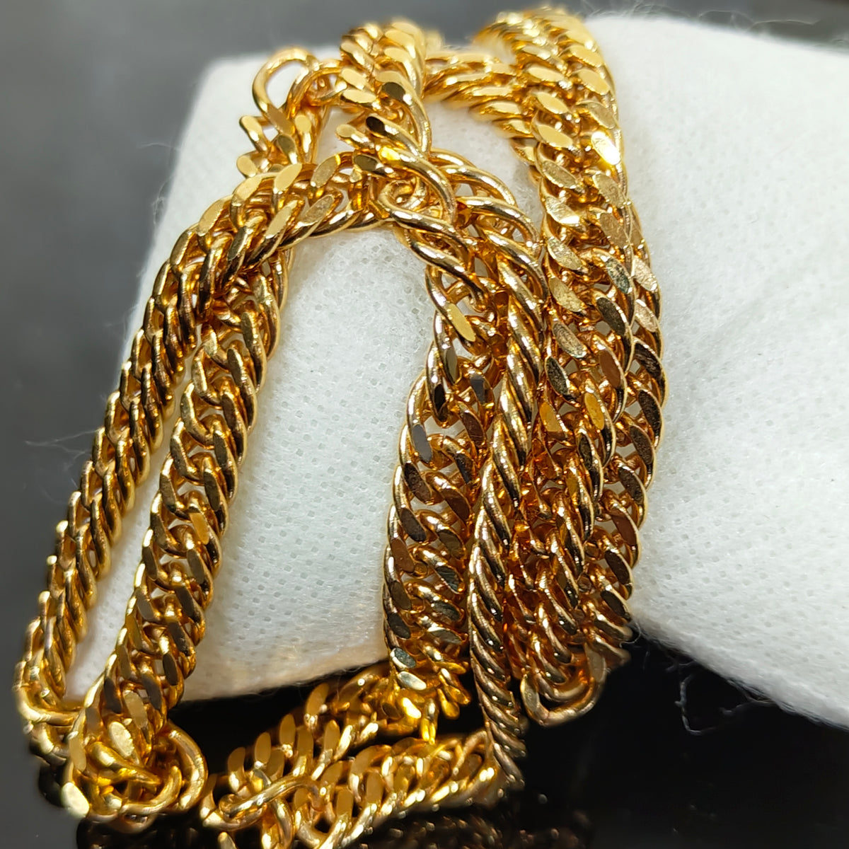 سلسلة بلاكي فرنسي حر 
طول 28cm
Prix 15000