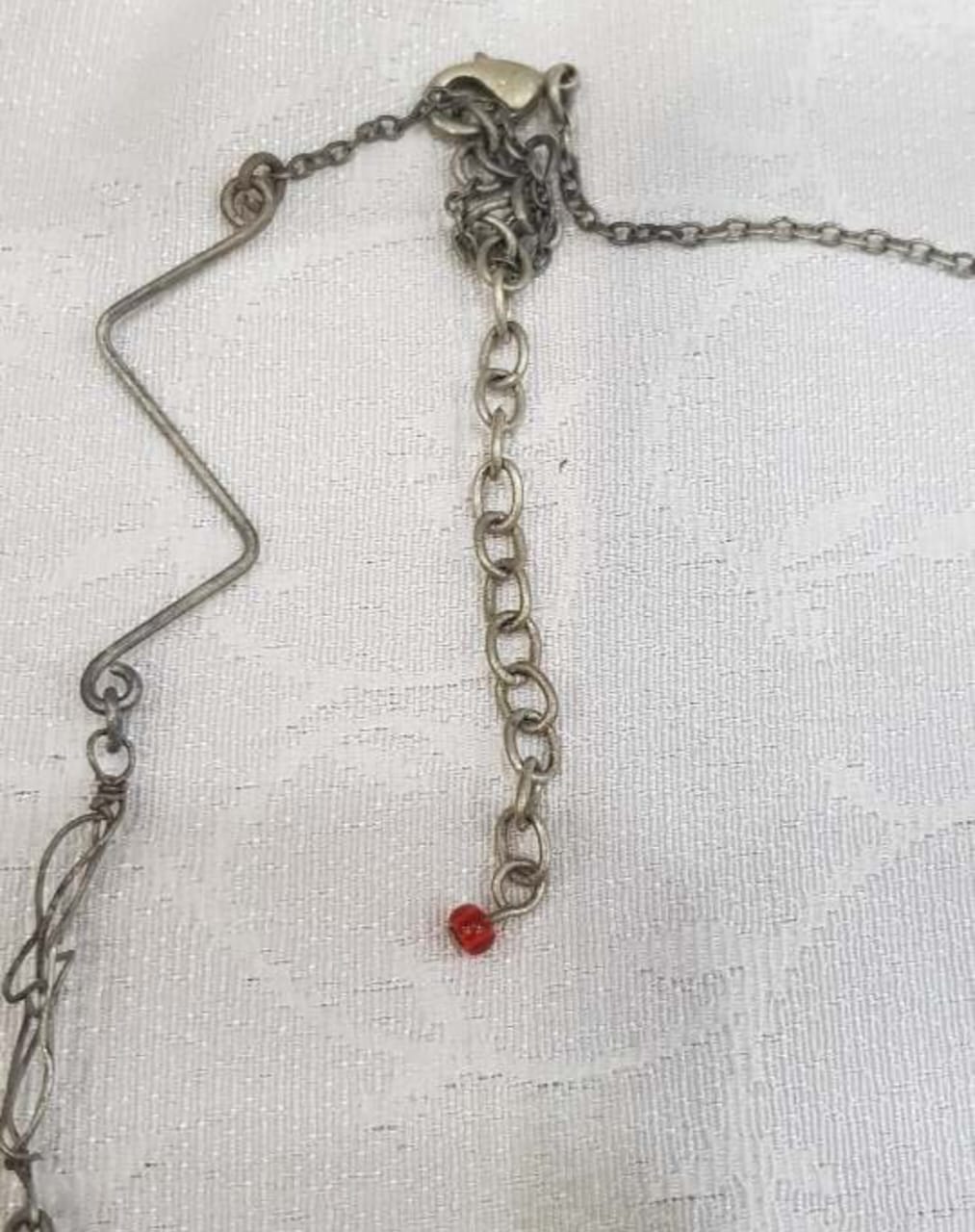 سلسلة قديمة طولها مغلقة 22cm