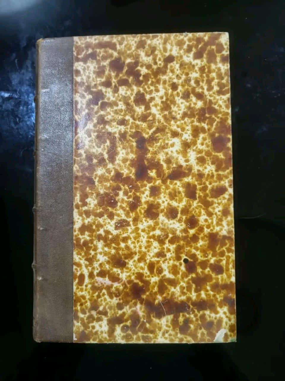 كتاب قديم