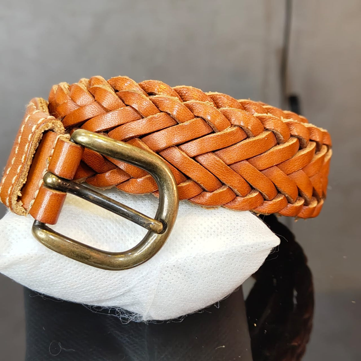 Ceinture en cuir original 92cm
السعر( 550 ألف )