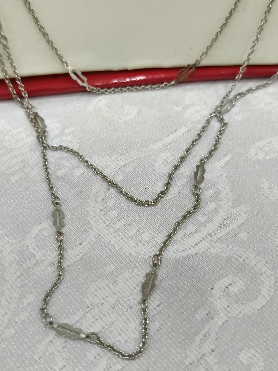 سلسلة فضة طولها 24cm