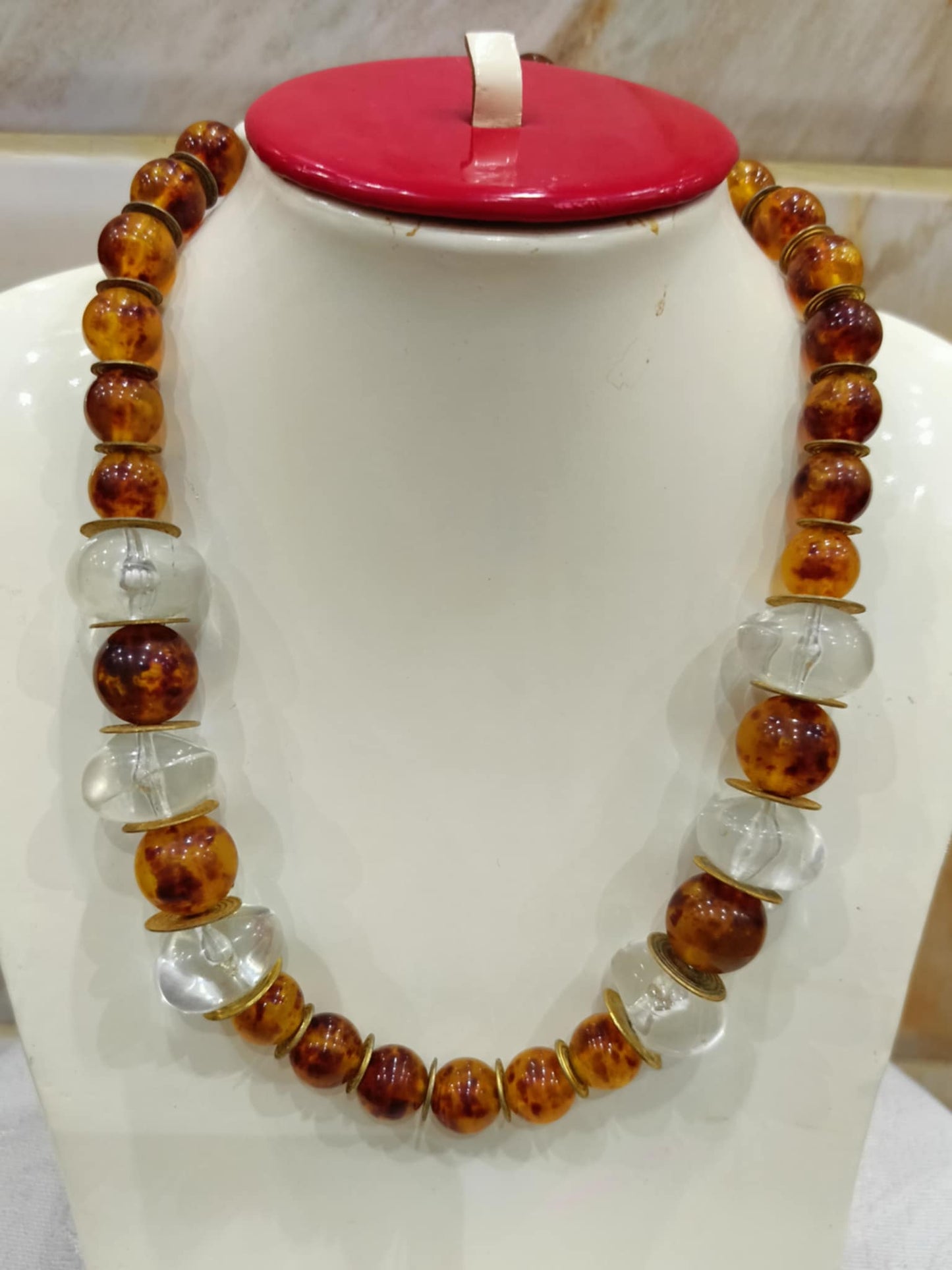عقد تحفة طوله 26cm