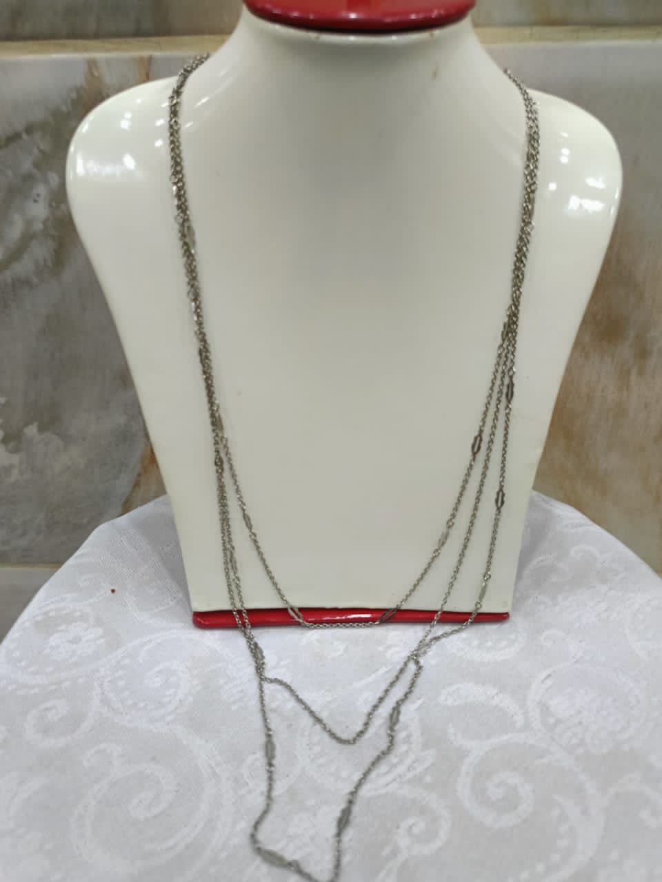 سلسلة فضة طولها 24cm