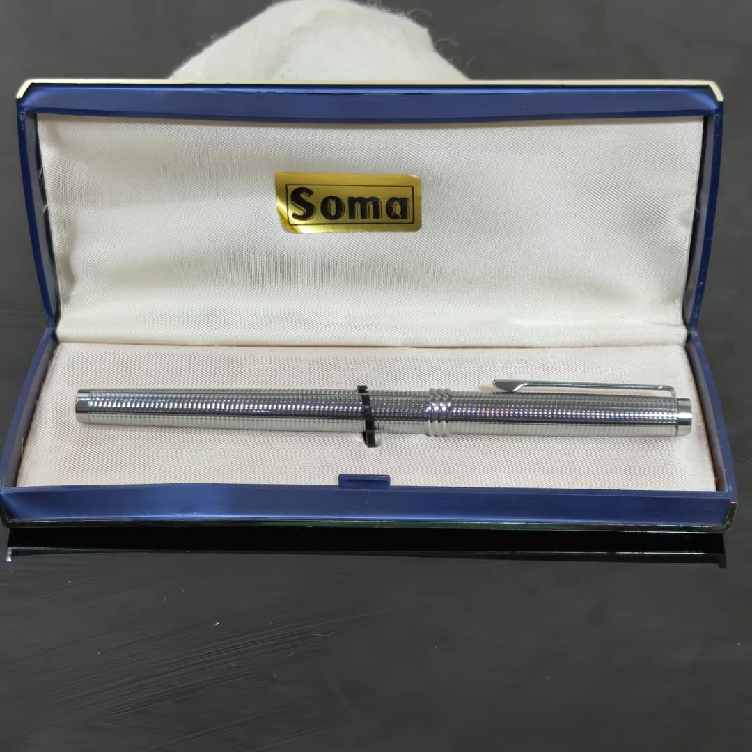 Stylo plume Soma Neuf