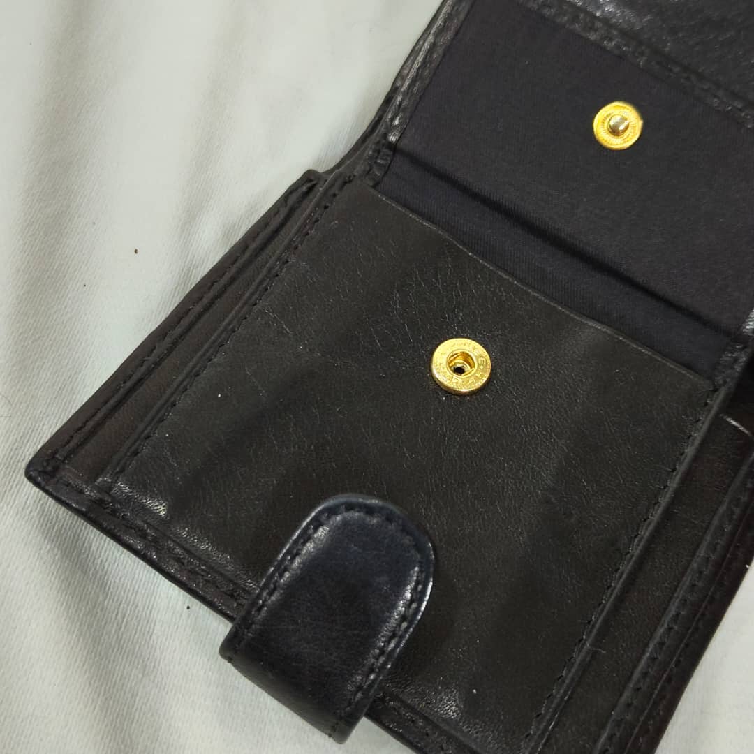 Portefeuille MR paris en cuir original 
20/10cm