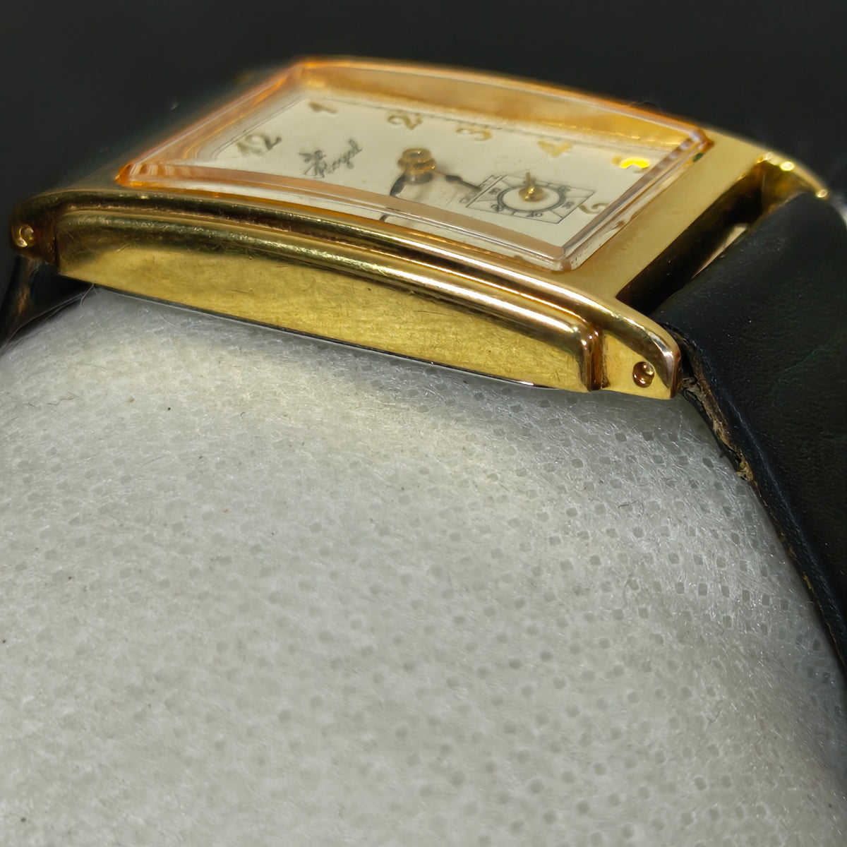 Montre royal Quartz original 
38mm