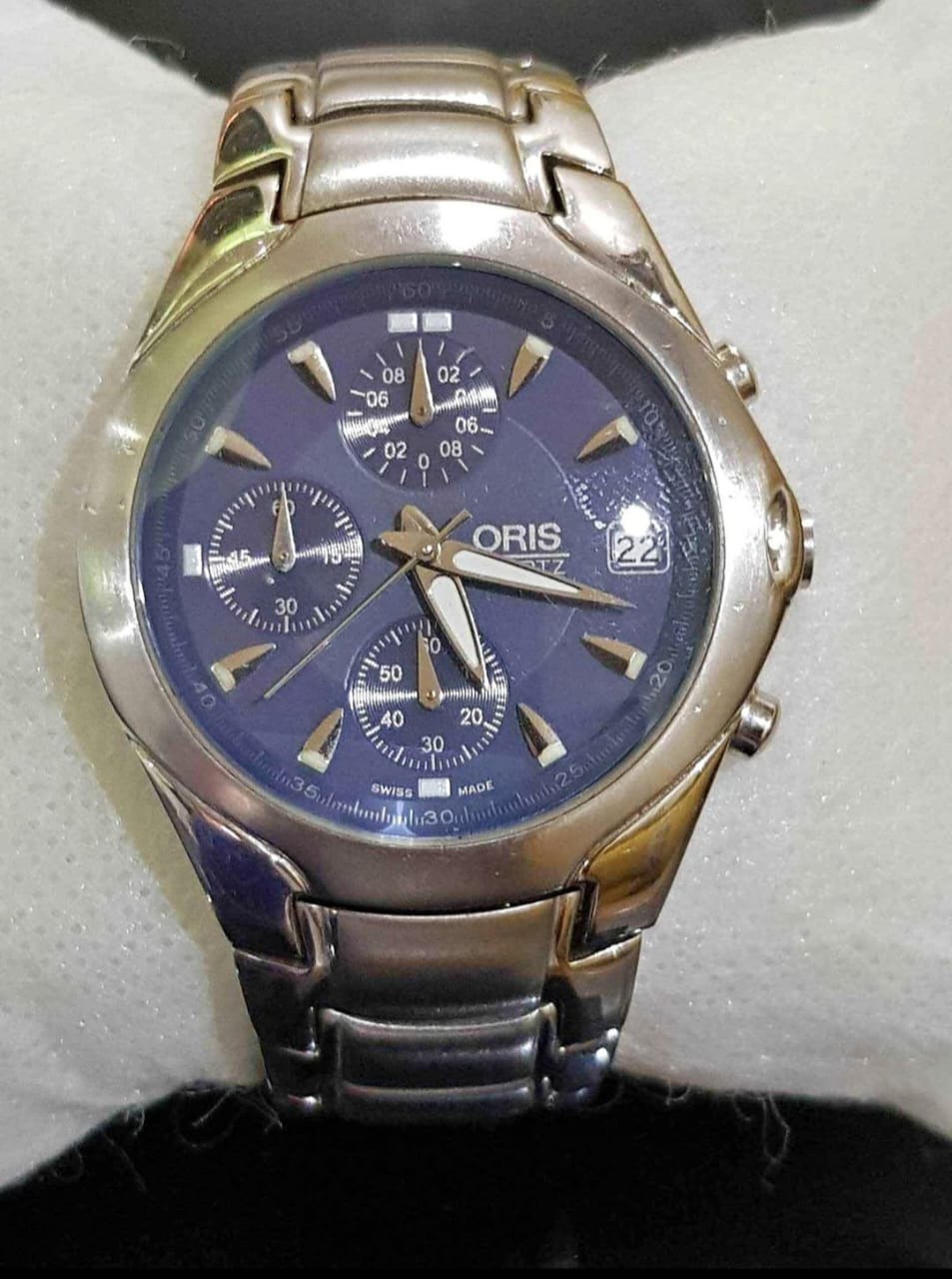 Montre oris quartz chronographe