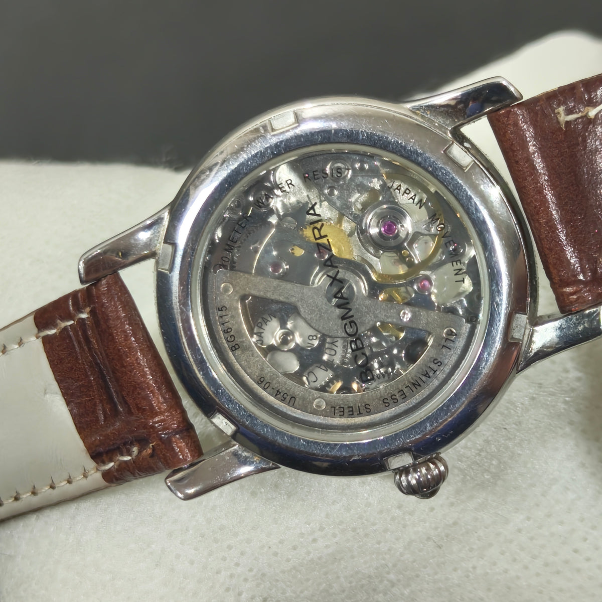 Montre bcbgmaxazria automatique femme original مليون وسبعية 
17000