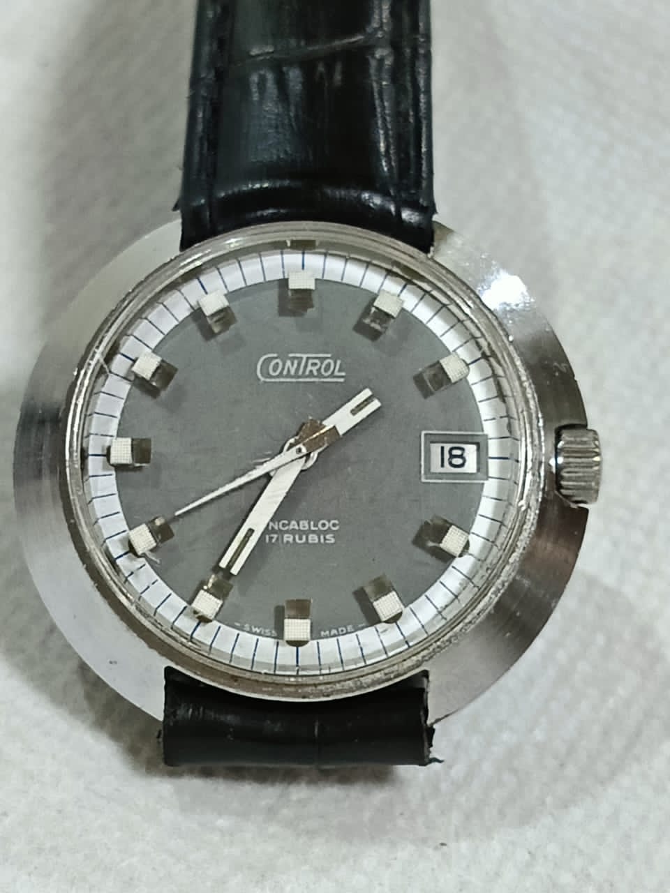 Montre mécanique rar
